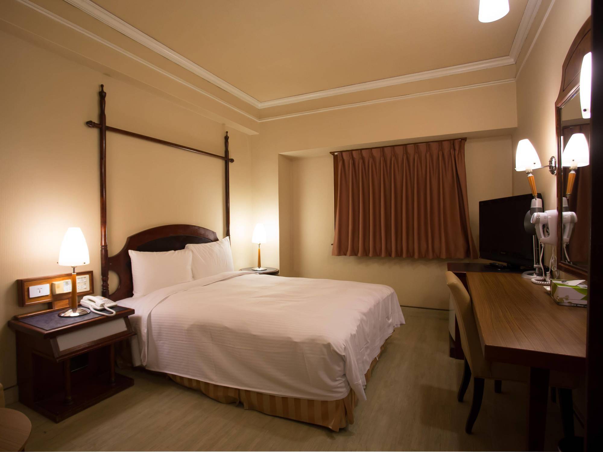 種子商旅 Otel Kaohsiung Dış mekan fotoğraf