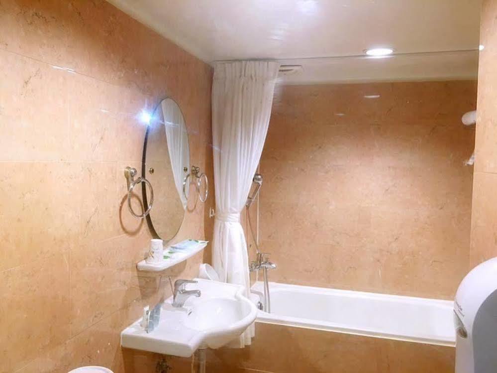 種子商旅 Otel Kaohsiung Dış mekan fotoğraf